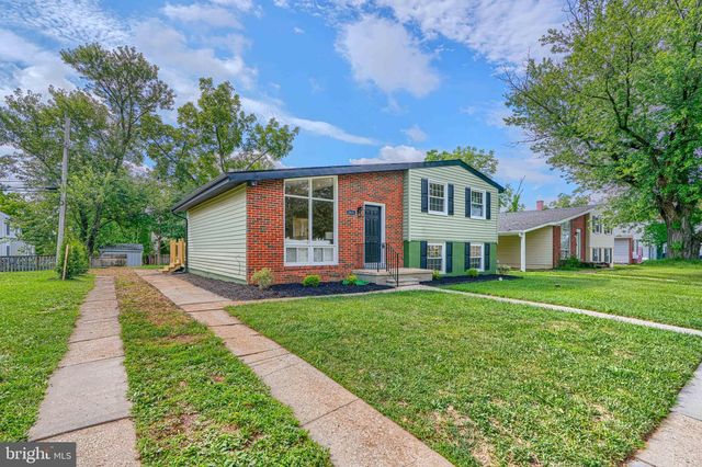 2831 RONA RD, Baltimore, MD 21207