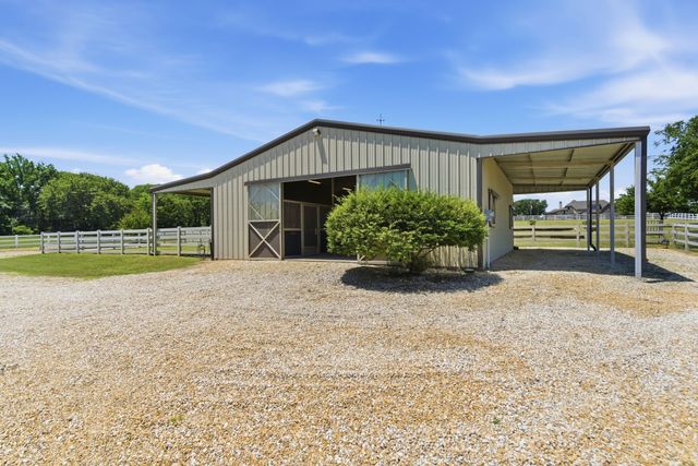 7621 Bruce Road, Aubrey, TX 76227