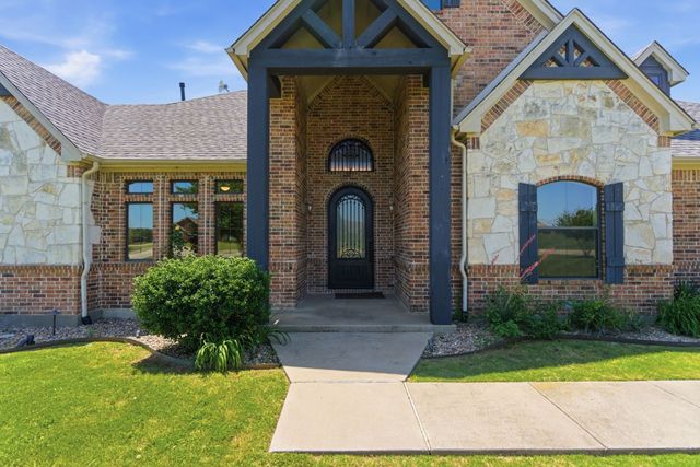 7621 Bruce Road, Aubrey, TX 76227