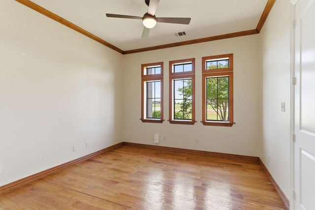 7621 Bruce Road, Aubrey, TX 76227
