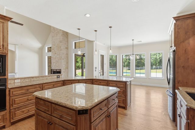 7621 Bruce Road, Aubrey, TX 76227