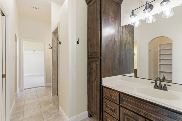 7621 Bruce Road, Aubrey, TX 76227