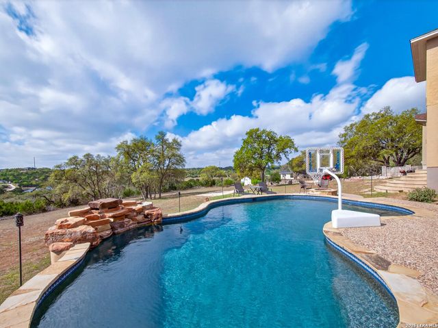 1691 Circle Acres, Bulverde, TX 78163