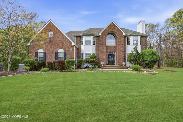 19 Susie Lane, Jackson, NJ 08527