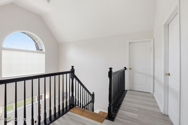 19 Susie Lane, Jackson, NJ 08527