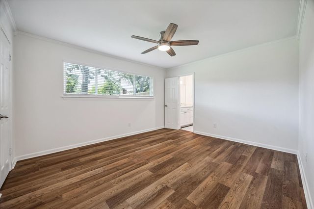 9319 Meadowcroft Drive, Houston, TX 77063