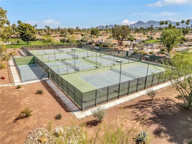 72355 Roxbury Drive, Rancho Mirage, CA 92270