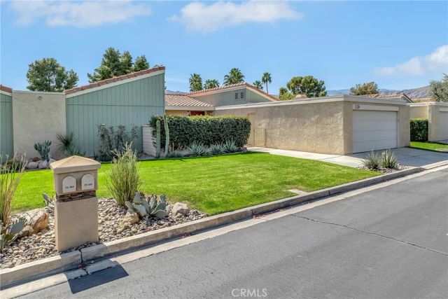 72355 Roxbury Drive, Rancho Mirage, CA 92270