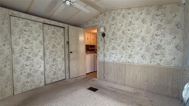 28520 HOLLY AVENUE, Paisley, FL 32767