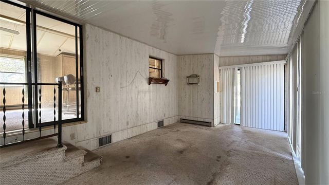 28520 HOLLY AVENUE, Paisley, FL 32767