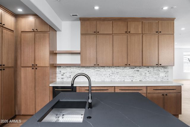 2974 E Camellia Drive, Gilbert, AZ 85296
