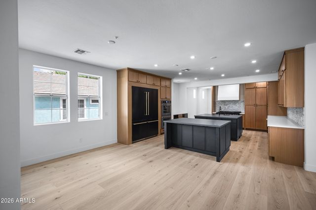 2974 E Camellia Drive, Gilbert, AZ 85296
