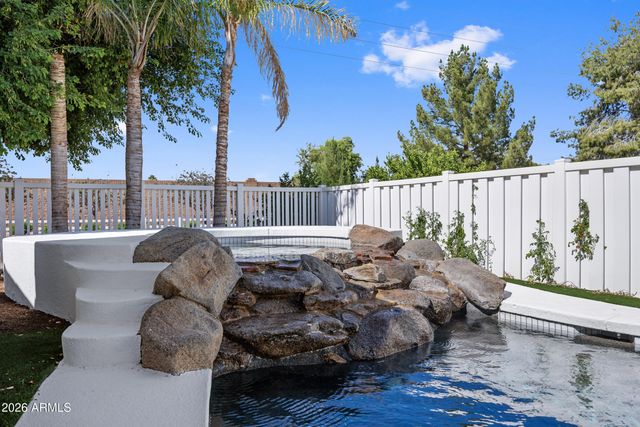 2974 E Camellia Drive, Gilbert, AZ 85296