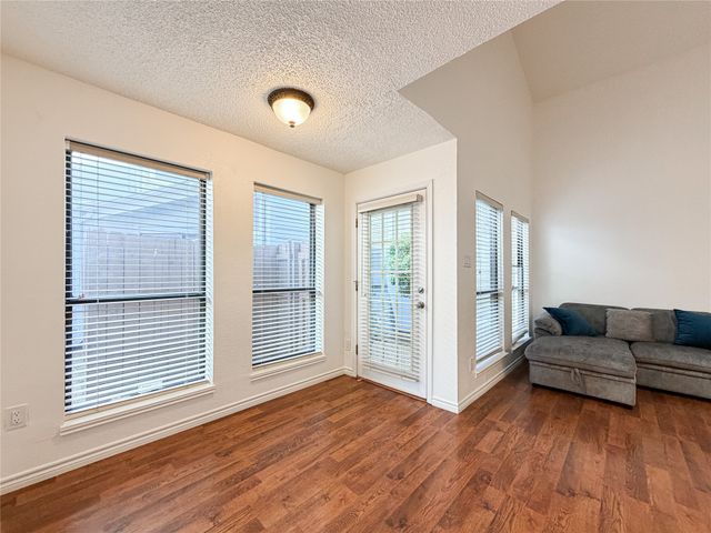 17490 Meandering Way 1102, Dallas, TX 75252