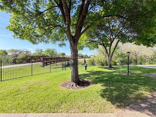 17490 Meandering Way 1102, Dallas, TX 75252