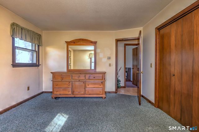 55 East Rutland Road, Milford, CT 06461