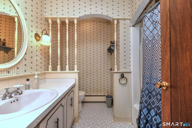 55 East Rutland Road, Milford, CT 06461