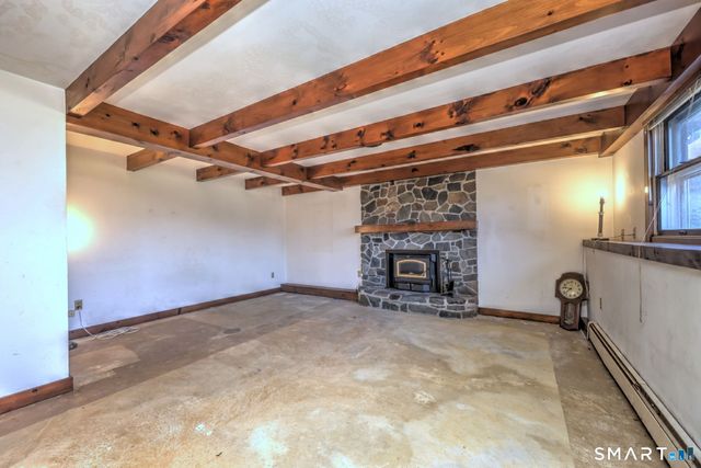 55 East Rutland Road, Milford, CT 06461