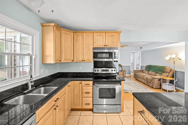 430 Bass Lane, Charlotte, NC 28270