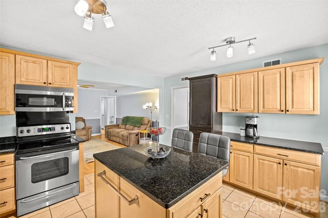 430 Bass Lane, Charlotte, NC 28270