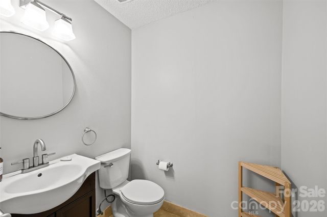 430 Bass Lane, Charlotte, NC 28270