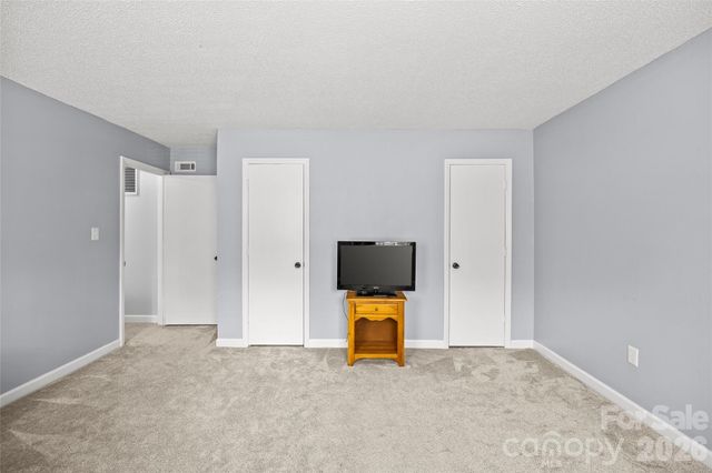 430 Bass Lane, Charlotte, NC 28270