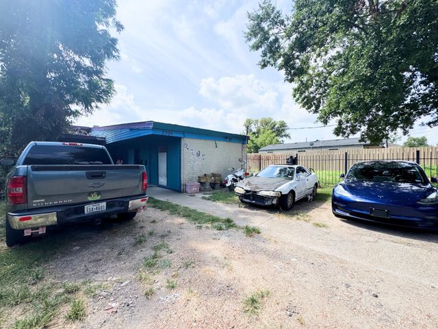 2705 Beatty Street, Houston, TX 77023