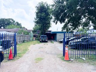 2705 Beatty Street, Houston, TX 77023