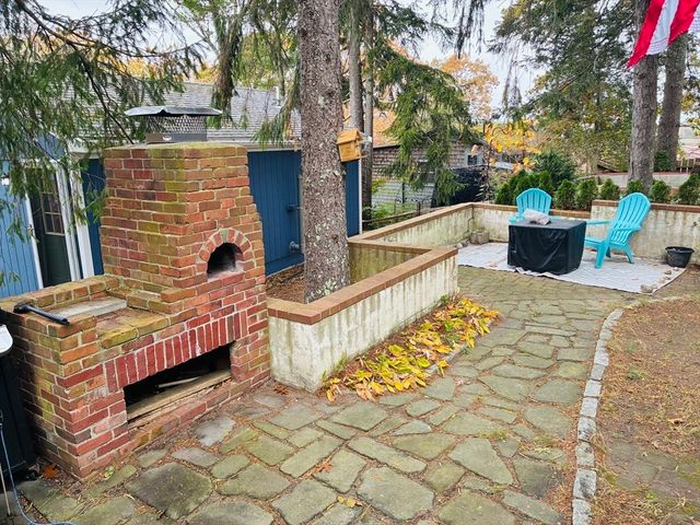 13 Hideaway Village G, Bourne, MA 02532