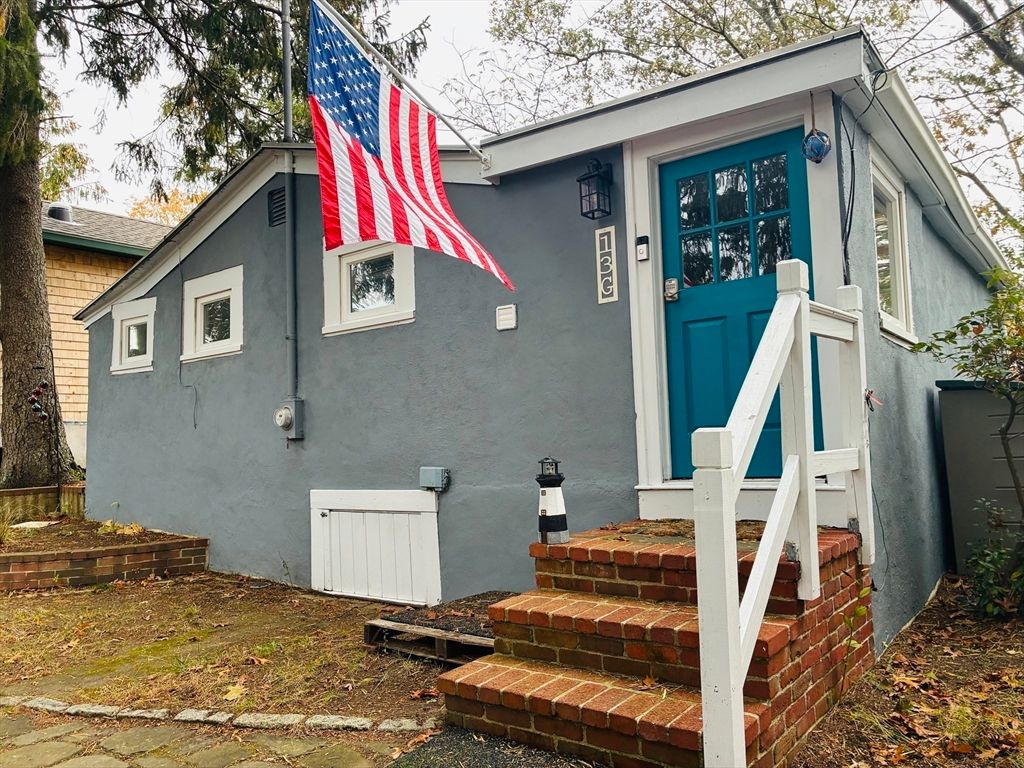 13 Hideaway Village G, Bourne, MA 02532