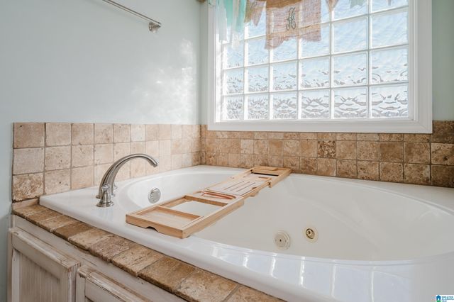 155 MAPLEWOOD DRIVE, Clanton, AL 35045