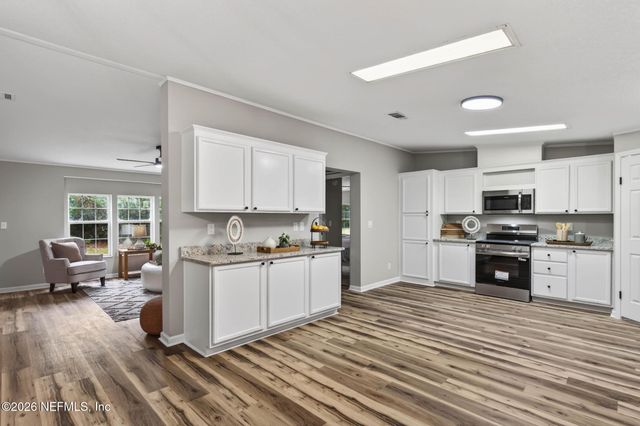 101 MELANIE Lane, Middleburg, FL 32068