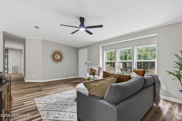 101 MELANIE Lane, Middleburg, FL 32068