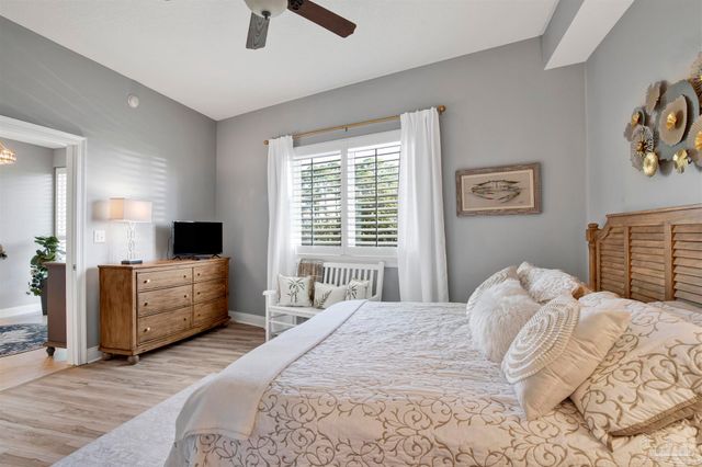 28250 Canal Rd 207, Orange Beach, AL 36561