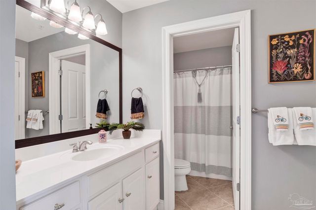 28250 Canal Rd 207, Orange Beach, AL 36561