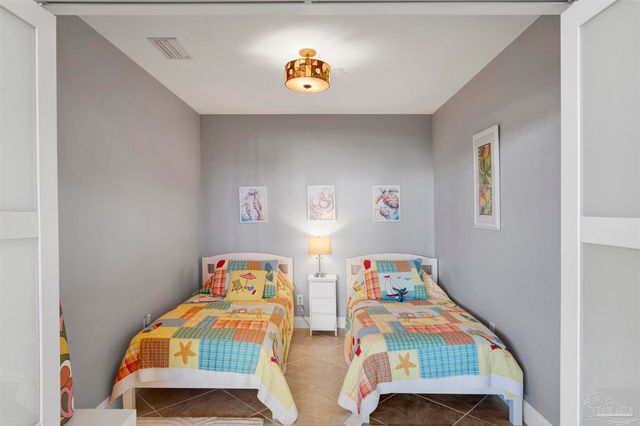 28250 Canal Rd 207, Orange Beach, AL 36561