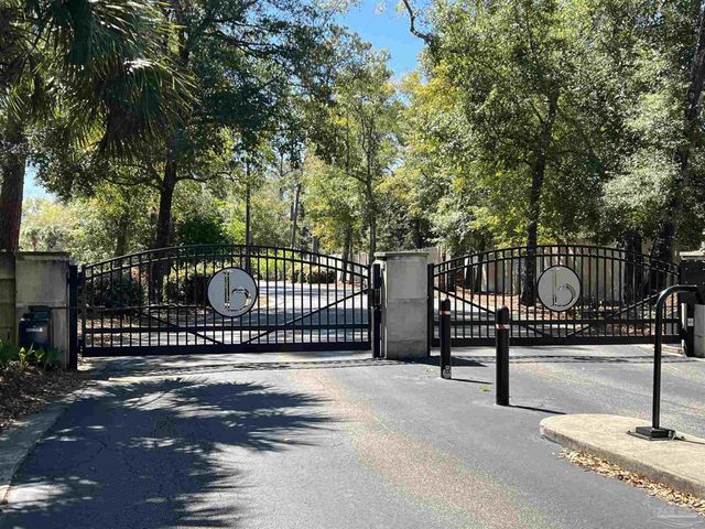 28250 Canal Rd 207, Orange Beach, AL 36561