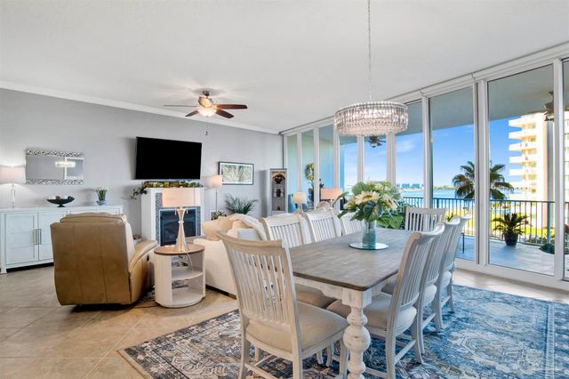 28250 Canal Rd 207, Orange Beach, AL 36561