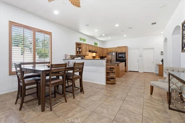 23841 Piedras, Lake Mathews, CA 92570