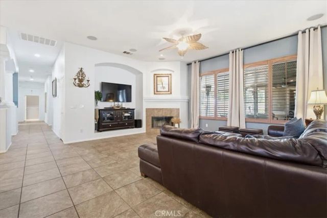 23841 Piedras, Lake Mathews, CA 92570