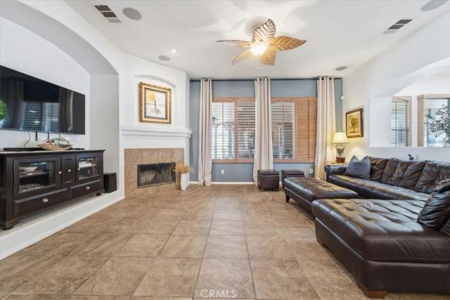 23841 Piedras, Lake Mathews, CA 92570