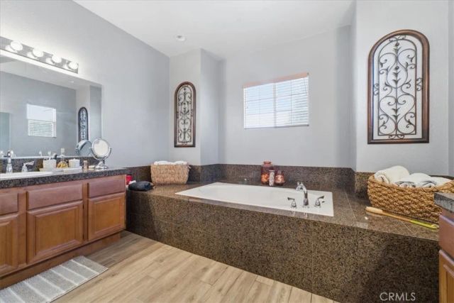 23841 Piedras, Lake Mathews, CA 92570