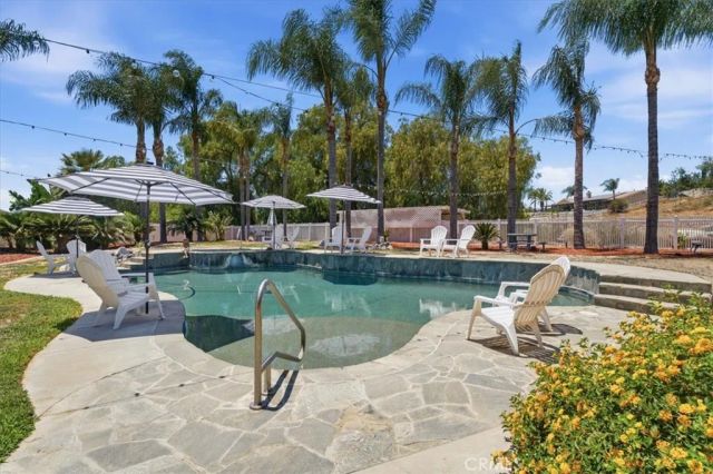 23841 Piedras, Lake Mathews, CA 92570