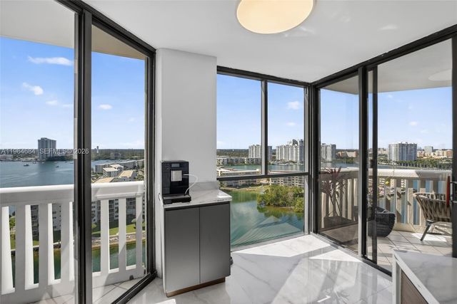 1000 Island Blvd-renovated 1710 1710, Aventura, FL 33160