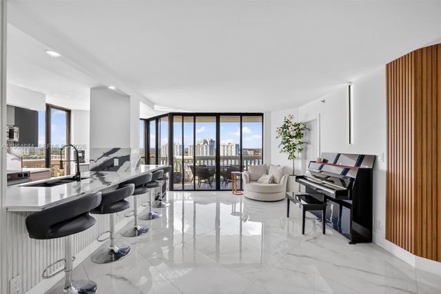 1000 Island Blvd-renovated 1710 1710, Aventura, FL 33160