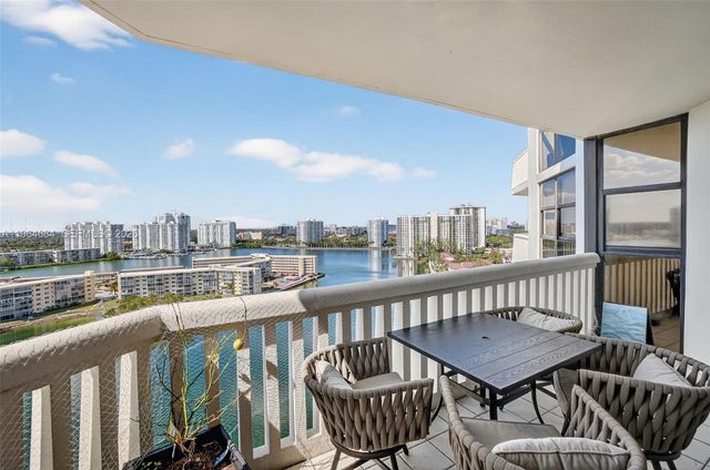1000 Island Blvd-renovated 1710 1710, Aventura, FL 33160