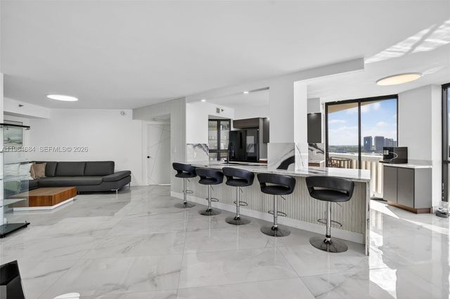 1000 Island Blvd-renovated 1710 1710, Aventura, FL 33160