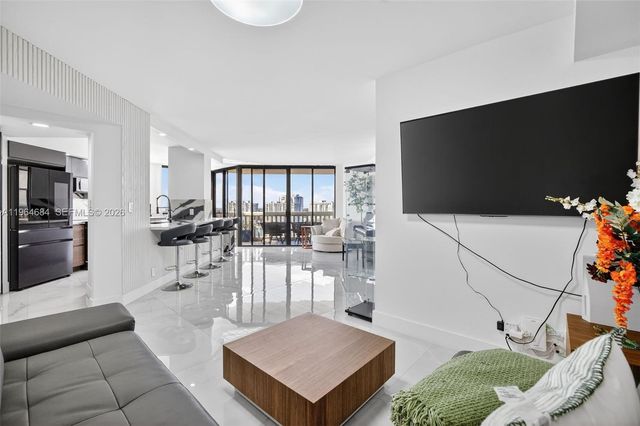1000 Island Blvd-renovated 1710 1710, Aventura, FL 33160