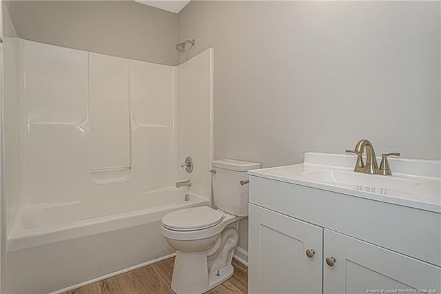 6337 Rhemish Drive, Fayetteville, NC 28304