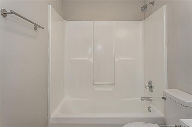 6337 Rhemish Drive, Fayetteville, NC 28304